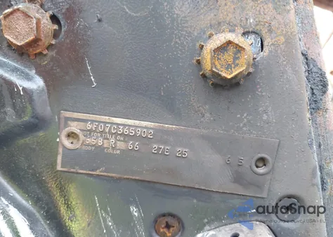 1966 Ford Mustang z USA, uszkodzony, nr VIN 0000006F07C365902